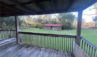 13535 Lyons Ave, Bayou La Batre, AL 36509