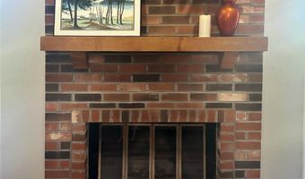 2110 Cumberland Pkwy, Algonquin, IL 60102