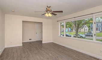 1516 Arborview Blvd, Ann Arbor, MI 48103