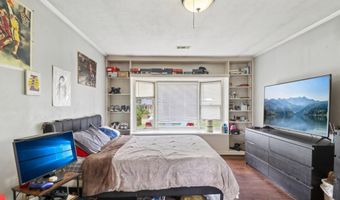 15751 POINTER RIDGE Dr, Bowie, MD 20716