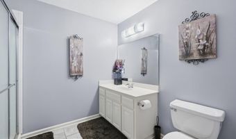 15586 Cedar Ln, Basehor, KS 66007