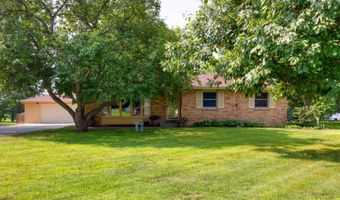 204 E Madison Dr, Polk City, IA 50226