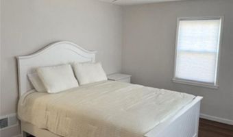 349 Boulevard, Middletown, RI 02842