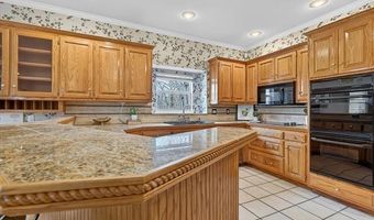 1417 Mission Ct, Bartlesville, OK 74006