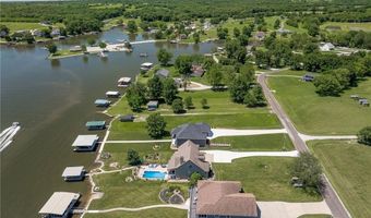 934 Lake Viking Ter, Altamont, MO 64620