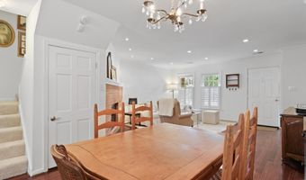 811 GIBBON St, Alexandria, VA 22314