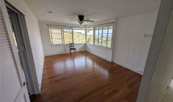 1609 A Iwi Way B, Honolulu, HI 96816