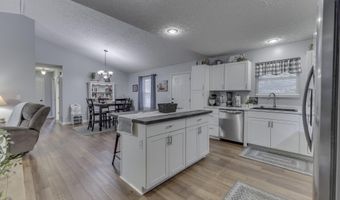 596 Briarwood Ln, Bedford, IN 47421