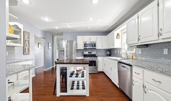 615 E Prairie Ln, Ash Grove, MO 65604