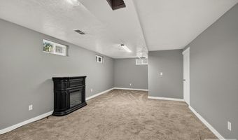 851 S Shilling Ave, Blackfoot, ID 83221