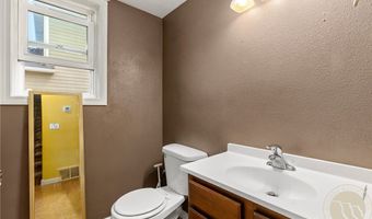 903 Lynch Dr 2, Billings, MT 59105