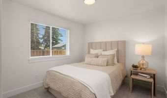 18939 SW Hazelwood Ln L-8, Beaverton, OR 97078