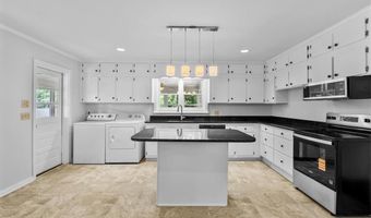 603 Shamrock Rd, Asheboro, NC 27203