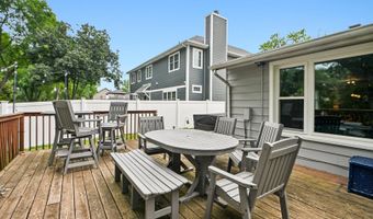 1810 N RIDGE Ave, Arlington Heights, IL 60004