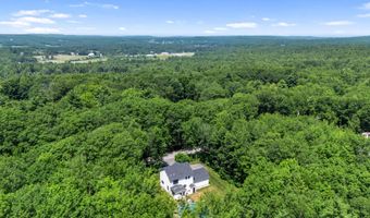 49 Hadlock Rd, Falmouth, ME 04105