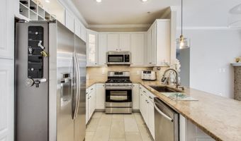 20208 NIGHTWATCH St, Ashburn, VA 20147