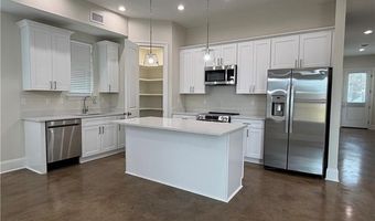 118 BERGER St B, Belle Chasse, LA 70037