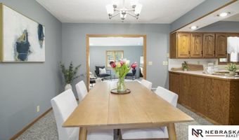 1828 William Dr, Beatrice, NE 68310