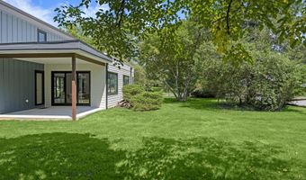 3112 N ROSSER St, Alexandria, VA 22311