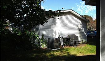 3 Lear Dr, Coventry, RI 02816