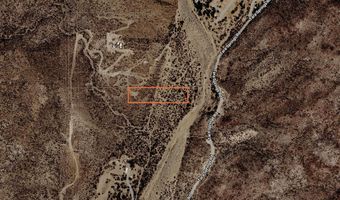 S Tillys Trail, Black Canyon City, AZ 85324