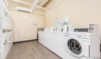 999 Wilder Ave 305, Honolulu, HI 96822