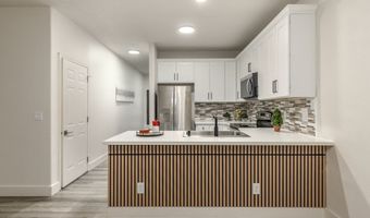 18067 SW NIKS Dr, Beaverton, OR 97003