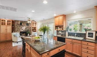 549 Eldorado Dr, Escondido, CA 92025