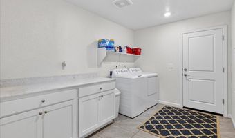 578 Pine Creek Cir, Dayton, NV 89403