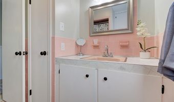 75 Sylvia Ave, North Providence, RI 02911