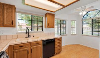 11671 Maple St, Apple Valley, CA 92308