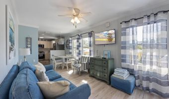 110 OAK Ave A, Anna Maria, FL 34216