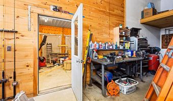 291 Cross Hill Rd, Augusta, ME 04330