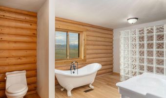 191 SAUK Trl, Boulder, WY 82923