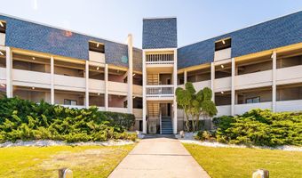 1904 E Fort Macon Rd 355, Atlantic Beach, NC 28512