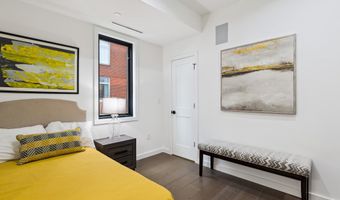 304 K St NE 2PH, Washington, DC 20002