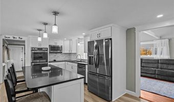 12 Dulles St, Cumberland, RI 02864