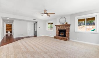 3008 N Victoria Dr, Alpine, CA 91901