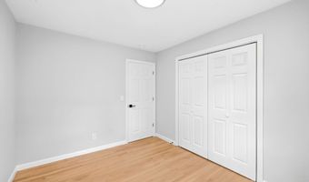 11 Budd Dr, Bethel, CT 06801