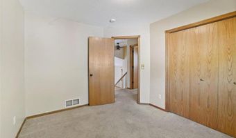 229 Horizon Ave, Sartell, MN 56377