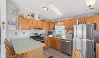 8522 N LONGBOAT Way, Berlin, MD 21811