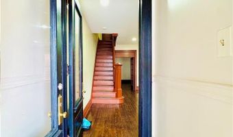 36 S Jefferson St, Allentown, PA 18102