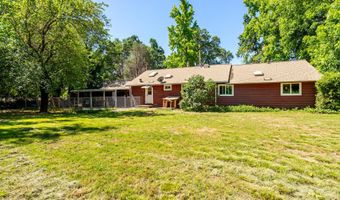 5609 Shady Ln, Anderson, CA 96007
