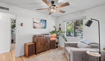 8045 Laird St, La Mesa, CA 91942