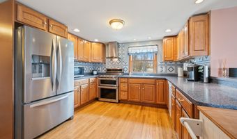 220 Springdale Ave, Coventry, CT 06238