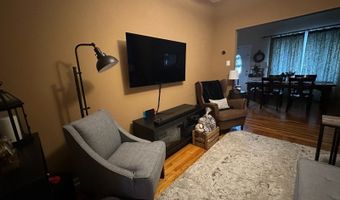 28 Hilton St, Belleville, NJ 07109