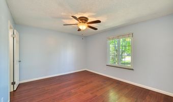 582 AQUATIC Dr, Atlantic Beach, FL 32233