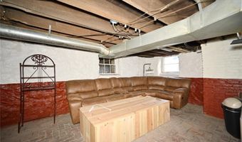 308 R St, Atchison, KS 66002