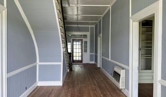 207 N 5th St, Aurora, NC 27806