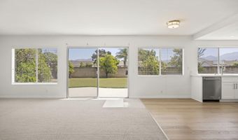 196 Mariposa Dr, Camarillo, CA 93012